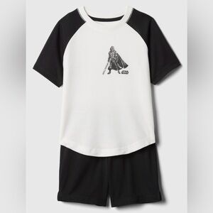GapKids | Star Wars™ 100% Recycled PJ Set